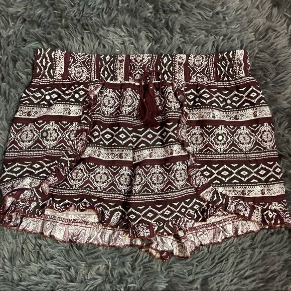 4/$20 Juniors No Boundaries Brown Tribal Shorts - Picture 1 of 5